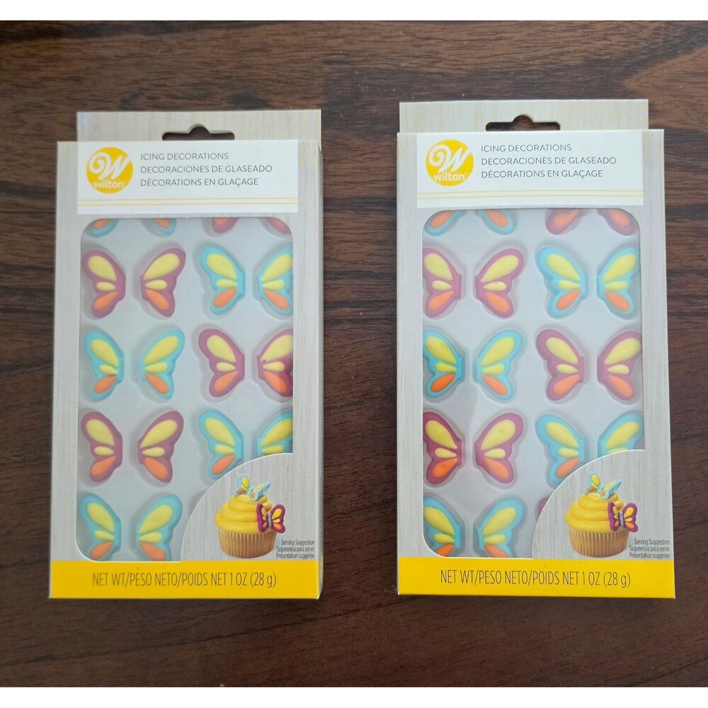 Wilton Butterfly Decorations Lot of 2 Craft Display Prop Use Only